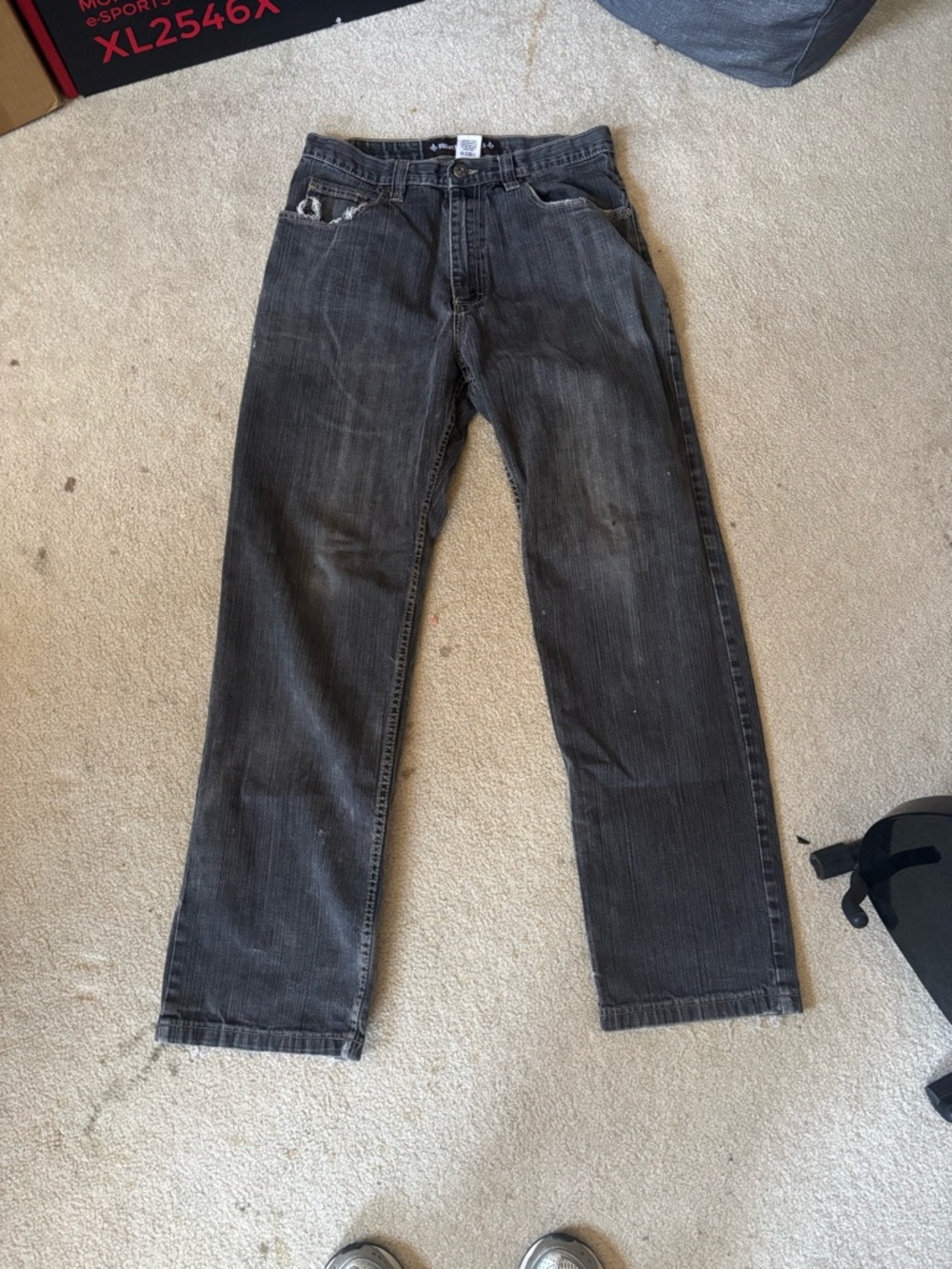 Relaxed Black Men's Jeans with Subtle Fade